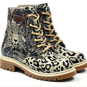 Unique Goby Tiger Design Printed Long Boots
